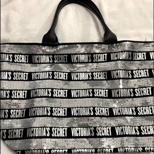 VS Tote NTW